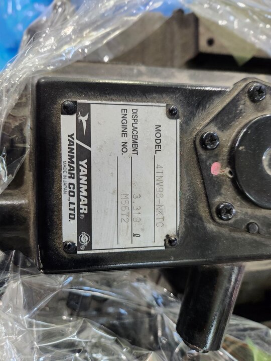 얀마 4TNV98 4TNV98 엔진조합