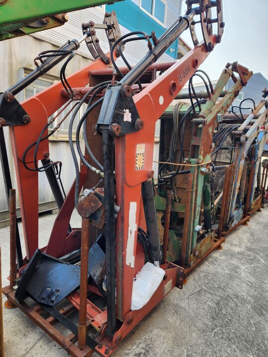 뉴홀랜드 트랙터 55-66D (55마력) 55-66DT로더