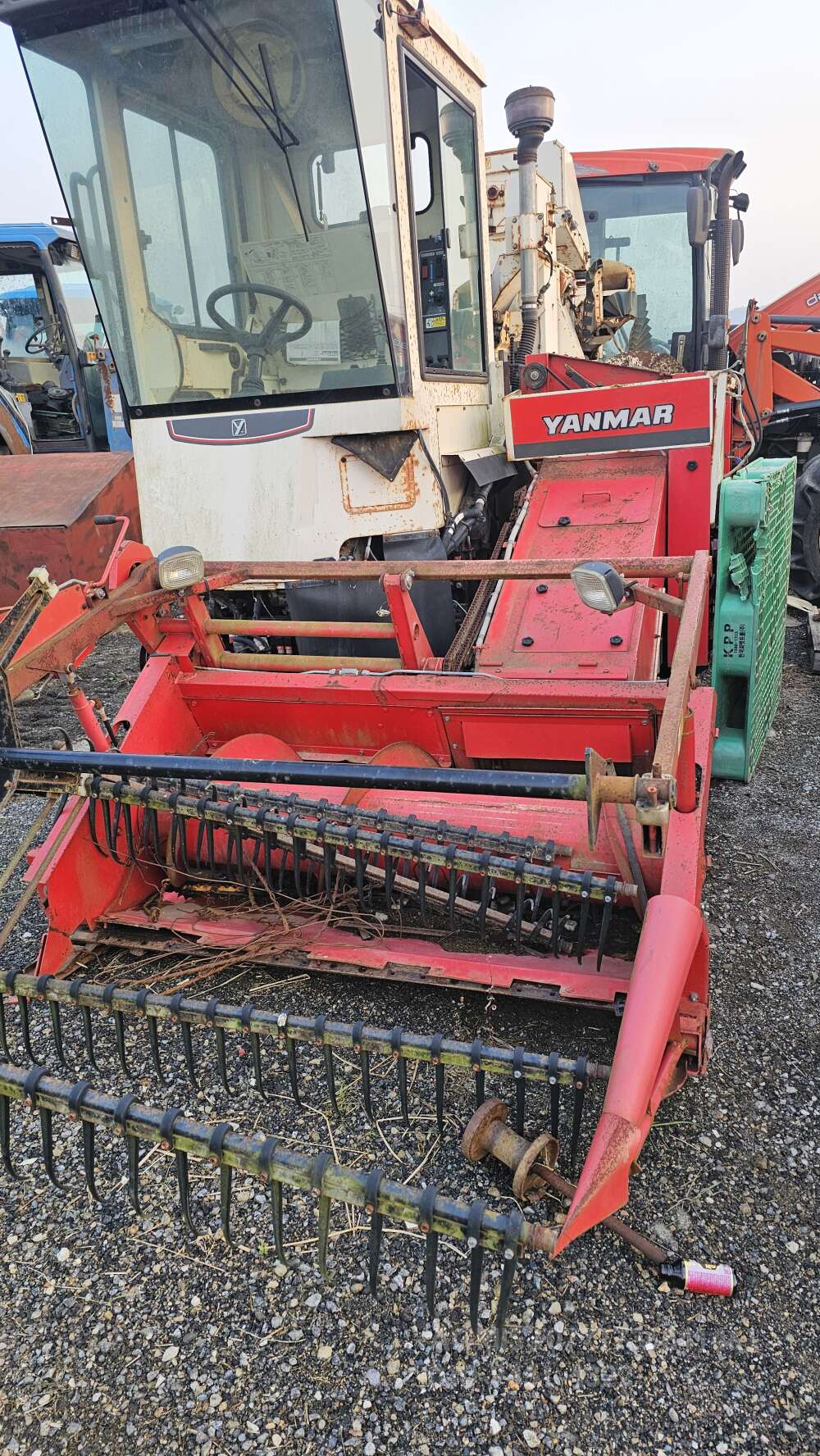 Yanmar Combine Harvester GS320 (보통형)