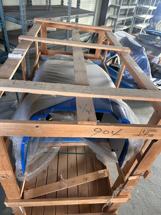    뉴홀랜드 본네트