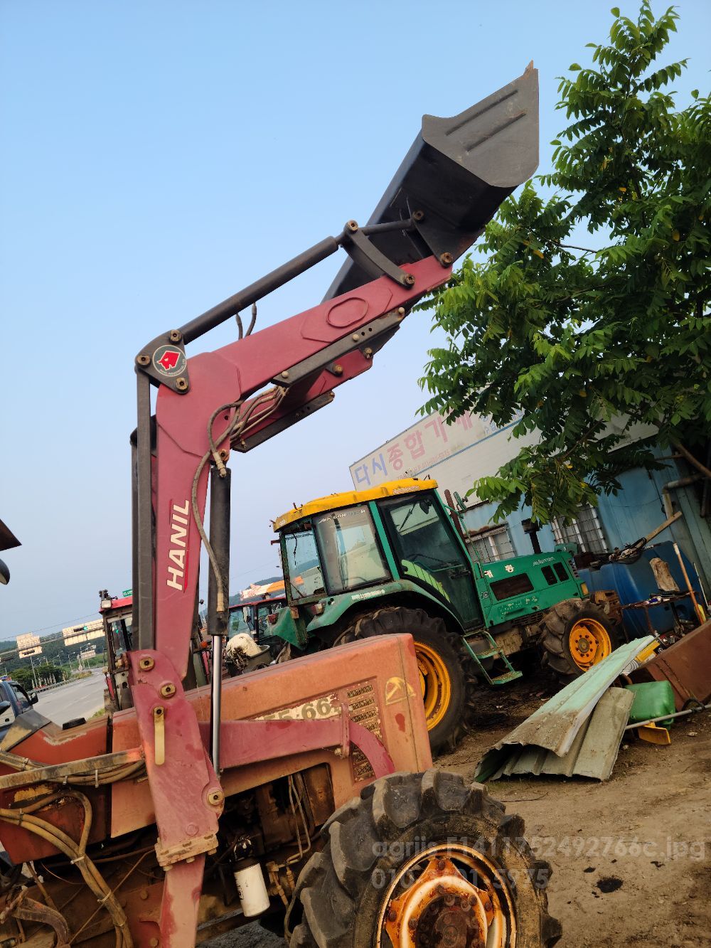 뉴홀랜드 트랙터 55-66D (55마력)