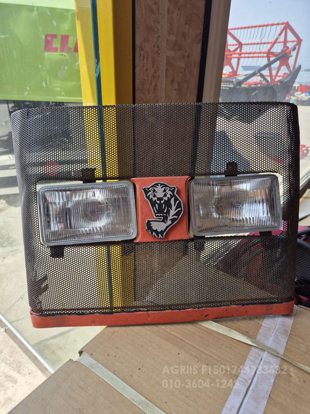 TYM Tractor T860 (86hp)