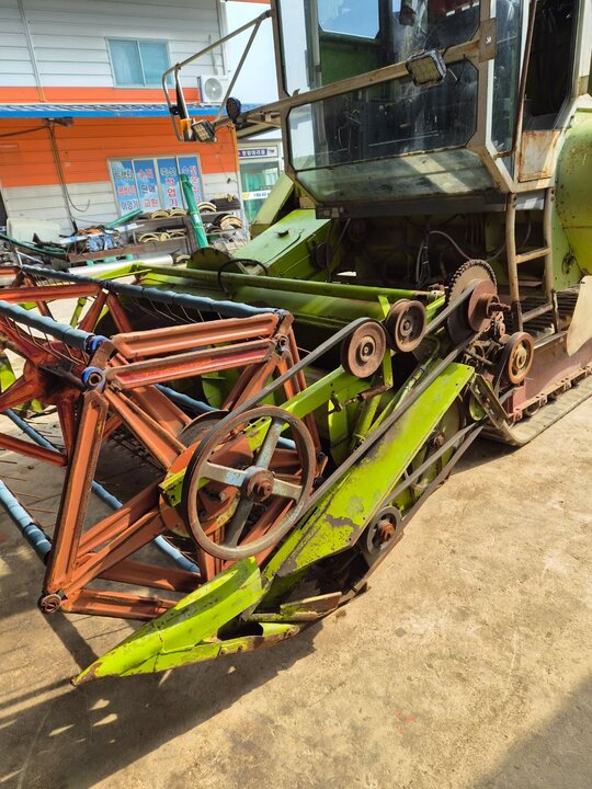 Shibaura Combine Harvester CT-2100A (보통형) Cutting Part Assy
