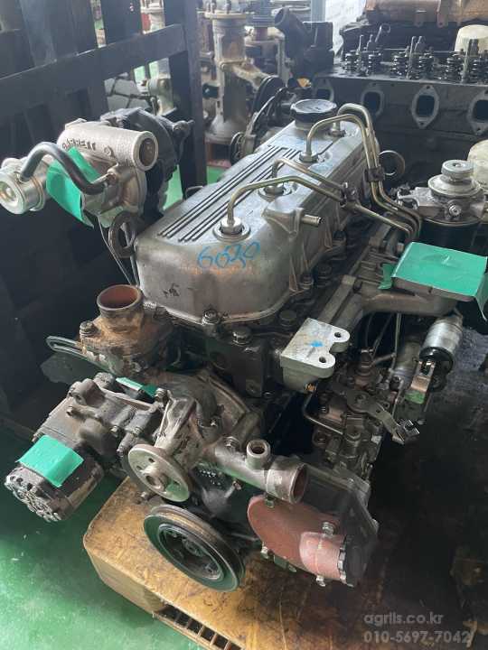     뉴홀랜드 LS EngineAssy Spare Parts판매