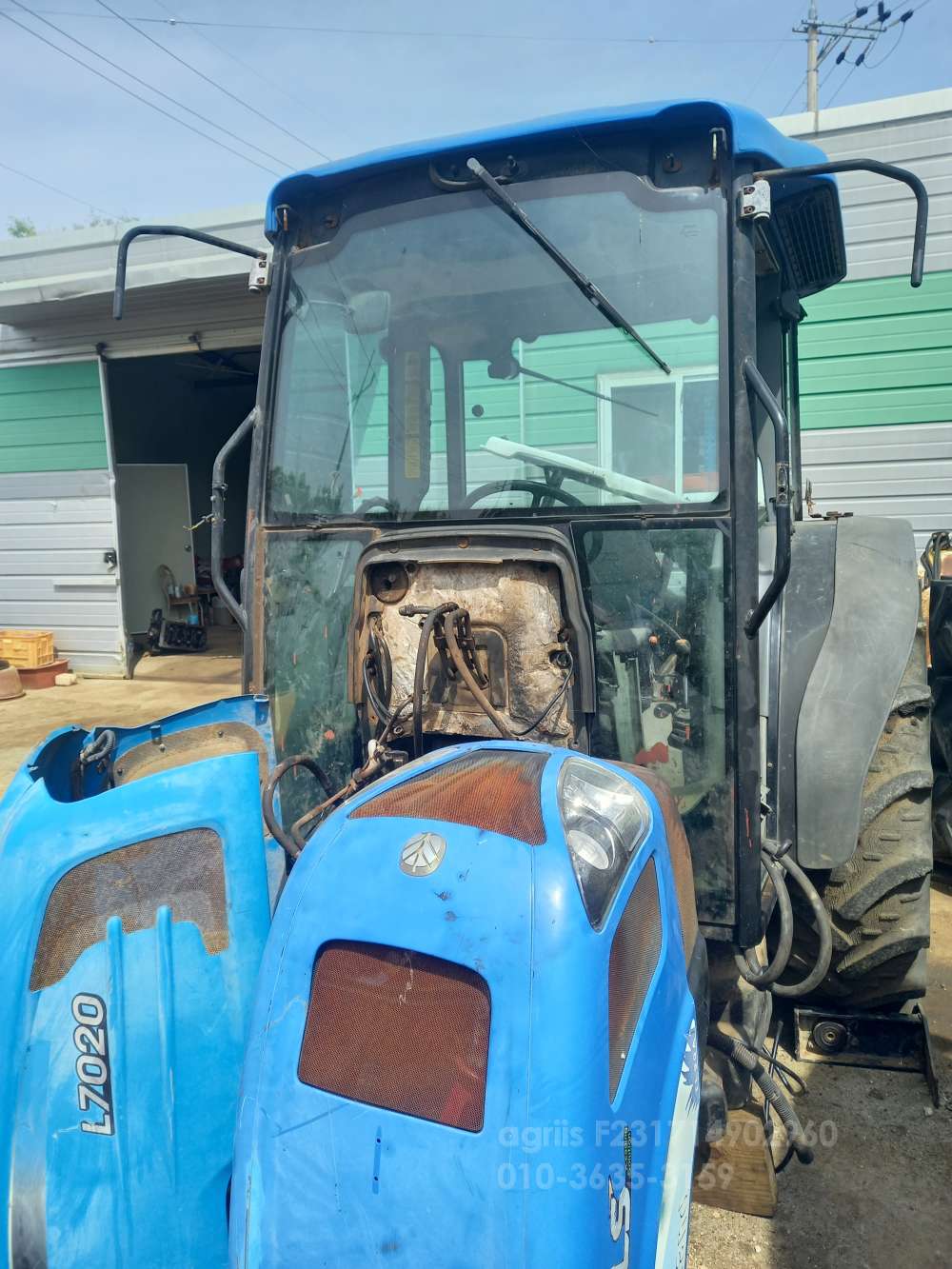 NewHolland Tractor TN75D (75hp)