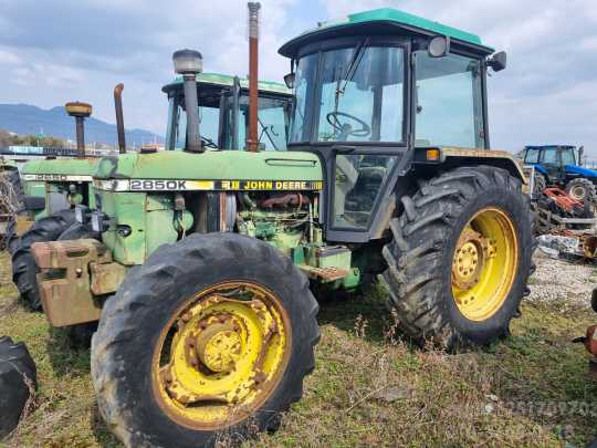 JohnDeere Tractor 2850K (90hp)
