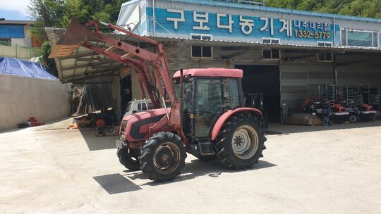 TYM Tractor T720S (72hp) Loader
