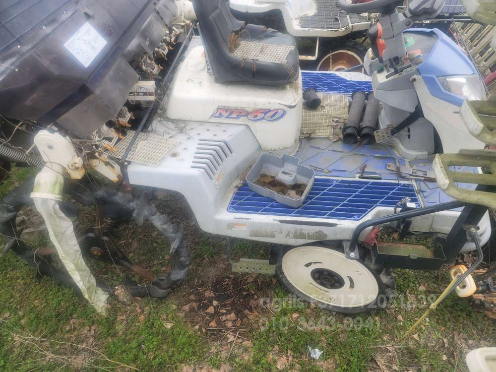 TYM Rice transplanter NP60DL (6Rows)