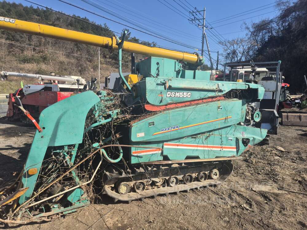 대동 콤바인 DSM55 (4조식)