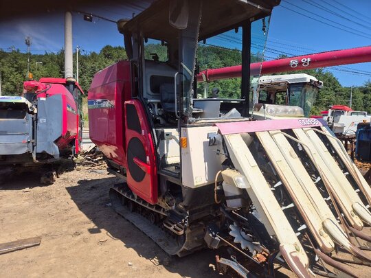 TYM 콤바인 CX695G (6조식) 엔진 미숀 괘도 HST 전체부품