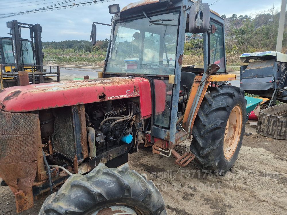 LS Tractor LT550 (55hp)