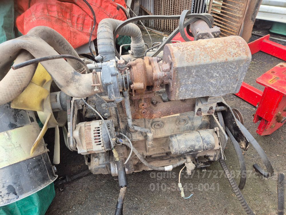 국제 콤바인 EC600 (4조식)