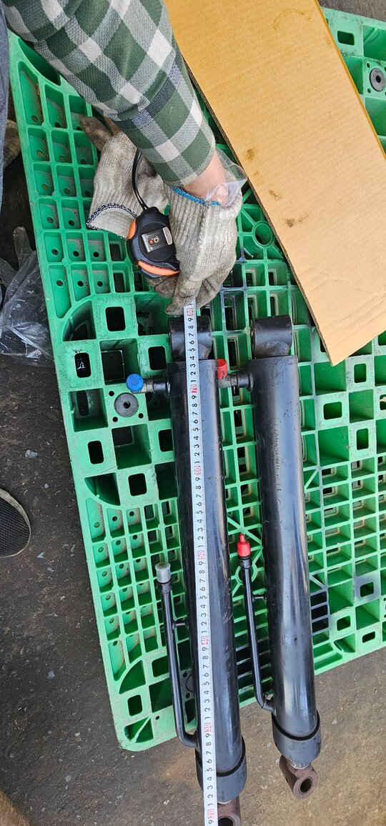 실린더 붐실린더 45ㅡ50마력 실린더