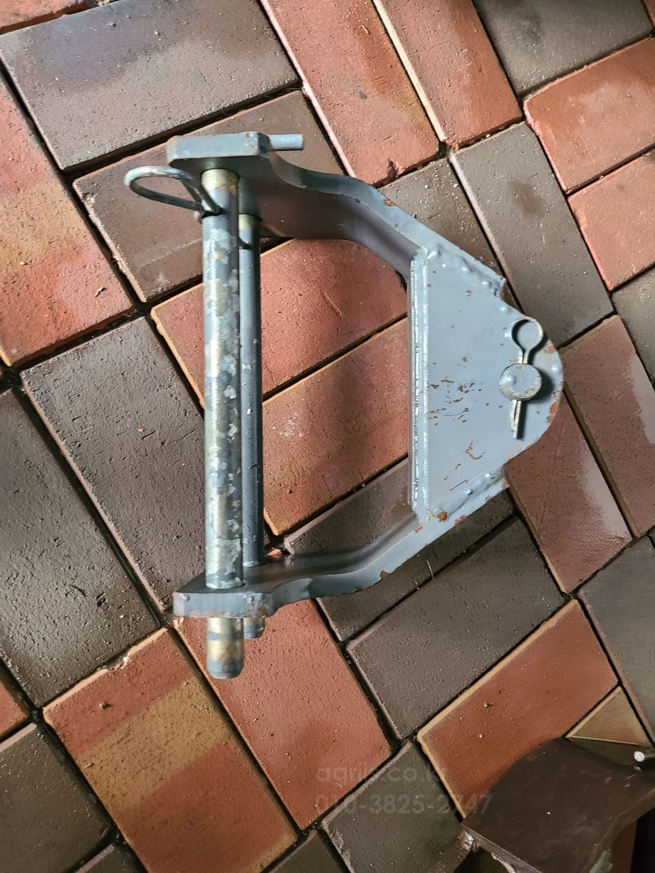 NewHolland Tractor TL100 (95hp)