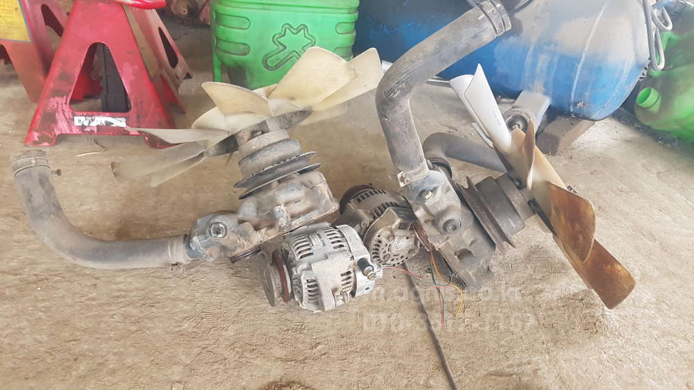 Kukje Combine Harvester DKC685 (4Rows)