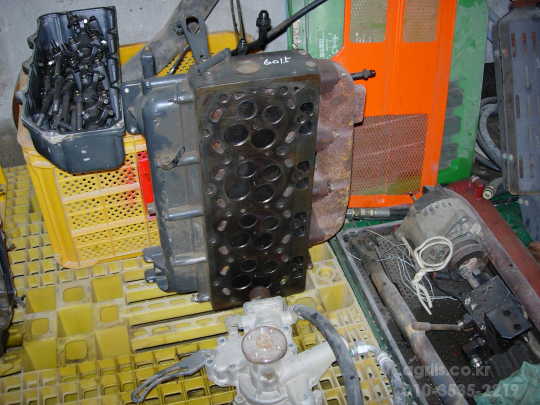 Kukje Tractor 6015 (60hp) Head