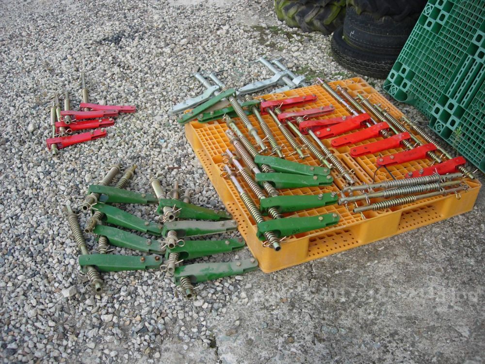  로타리문짝압력스프링세트   뒤우측면