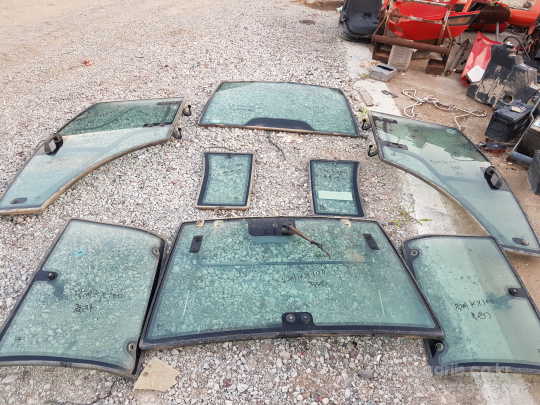 Kukje Tractor 트랙터  KX100Cabin출입문