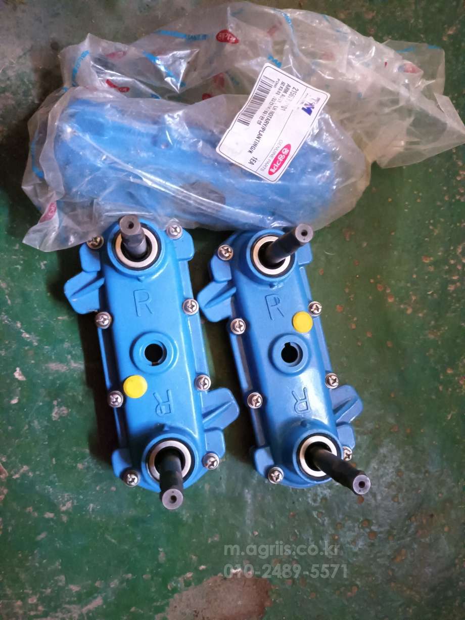 TYM Rice transplanter P600 (6Rows)