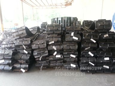  Combine Harvester 콤바인  앞좌측면