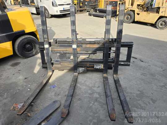  지게차 원투옵션 4포크무빙사이드쉬프트