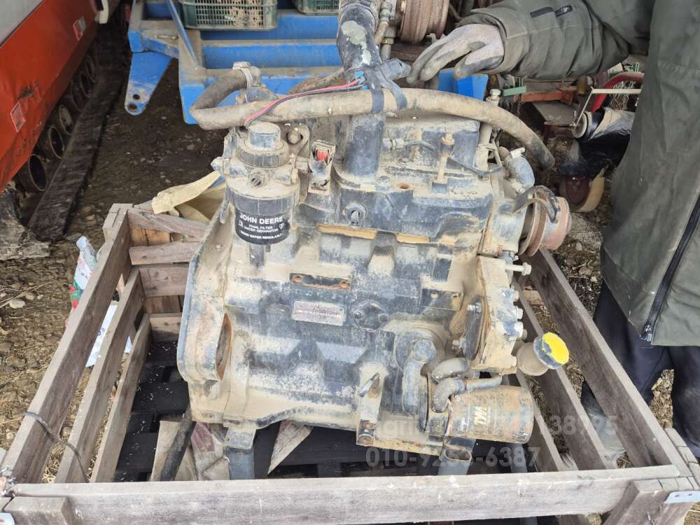 TYM 트랙터 T720 (72마력)