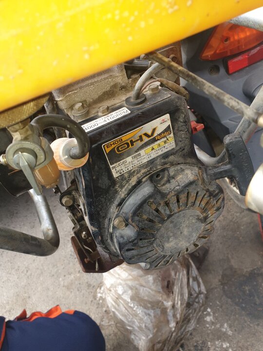  람다 땅다짐기 람다 땅다짐기  .