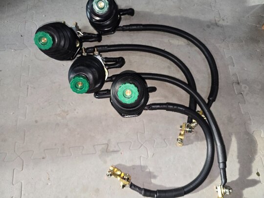     배터리 방전 차단스위치 