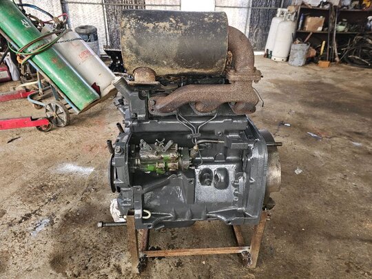 JohnDeere Tractor 5300 (56hp) Engine 