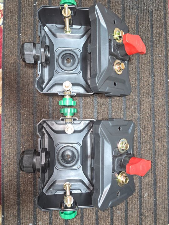    박스형 배터리 방전차단 스위치 