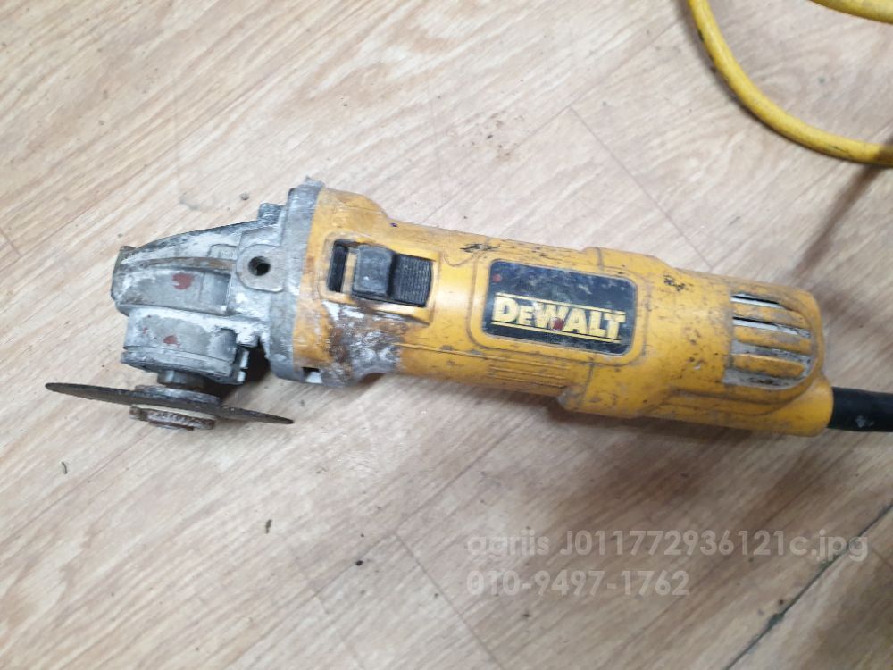 디월트 그라인더 그라인더