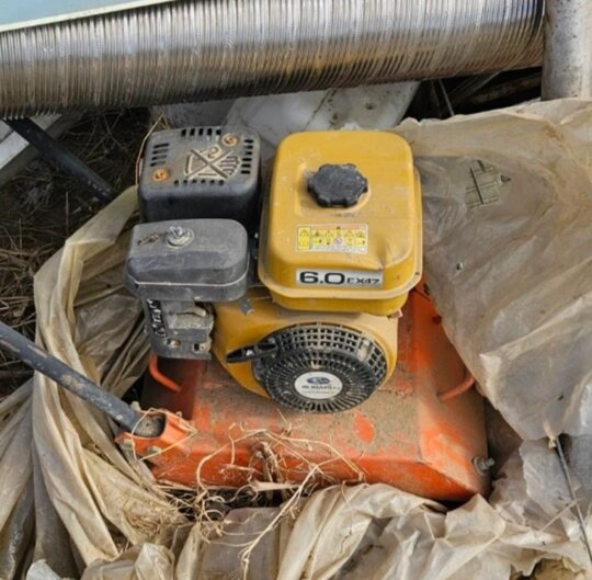  땅다짐기 땅다짐기  땅다짐기