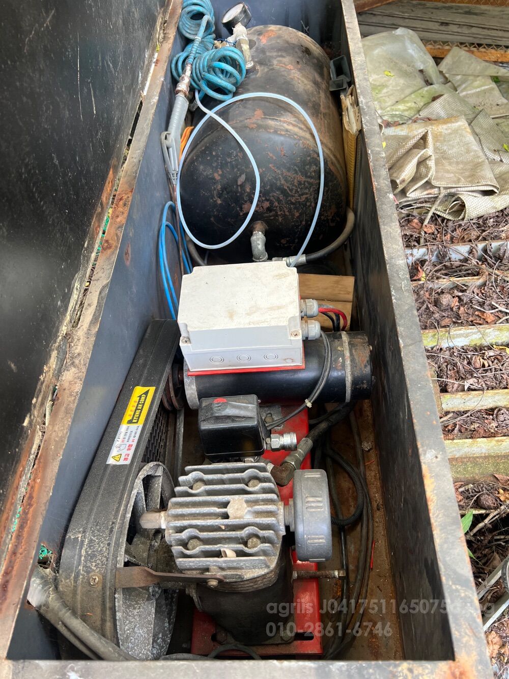  농기계나 차량에 장착해서 사용하는 12v DC 컴프레서  12v DC 컴프레서 출장용 콤프레셔 