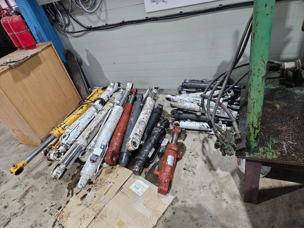    미니포크레인1톤2톤3.5톤실린더