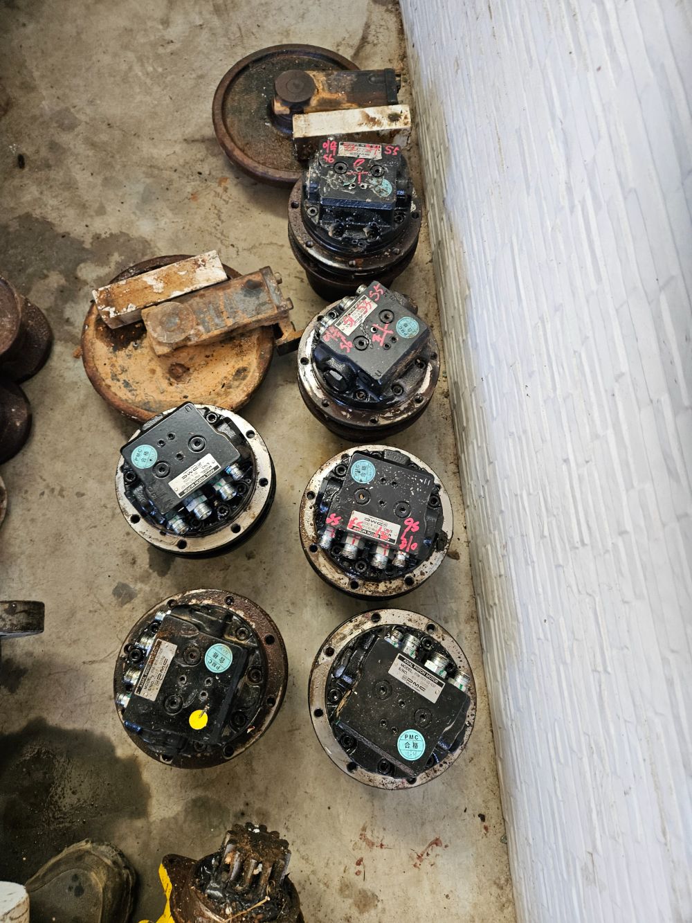 미니굴삭기 015. 017 2   미니주행감속기