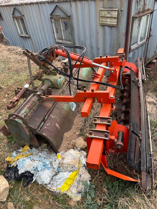 첼리180로타리 양파 마늘  로타리 배토기 평두둑배토기 첼리180로타리+ 양파 마늘 배토기 평두둑배토기