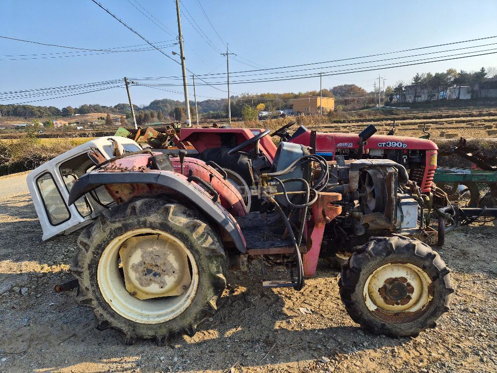 TYM 트랙터 T300 (30마력)