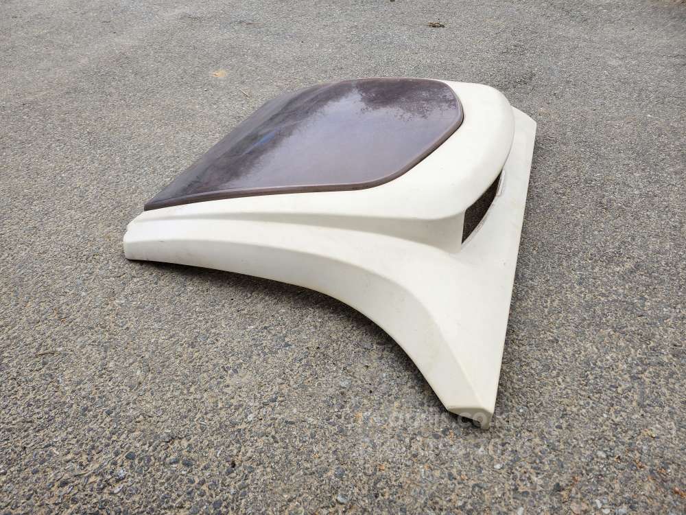 Yanmar Combine Harvester AW580K (5Rows) 전조등 커바Cutting Part 상단 작업등 커버 사진2