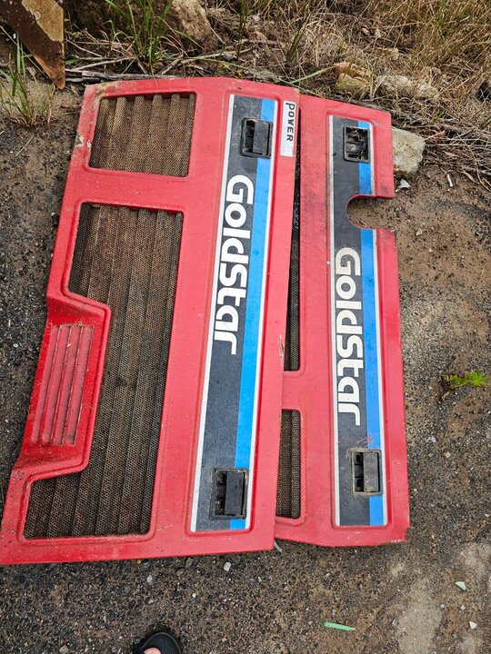 LS 트랙터 GT390 (39마력) 엔진커버