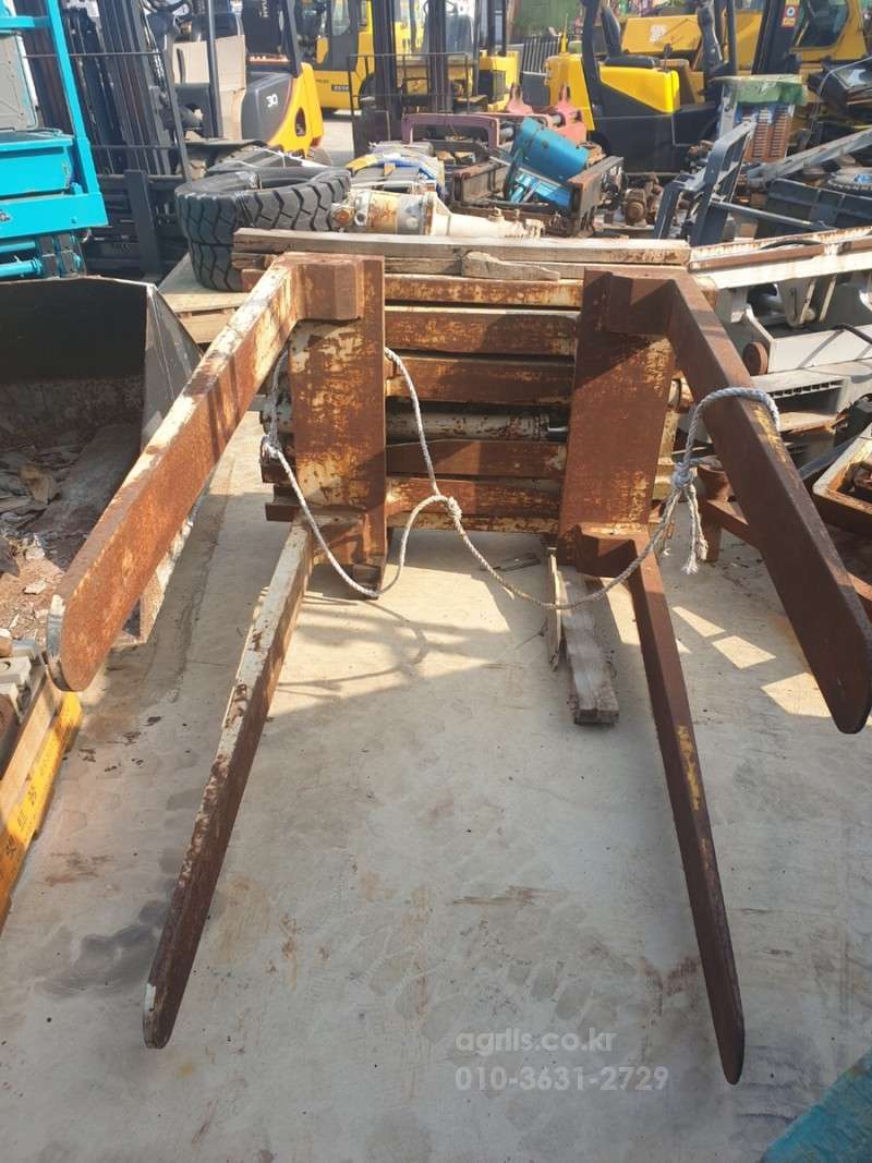  로테이팅 클램프 