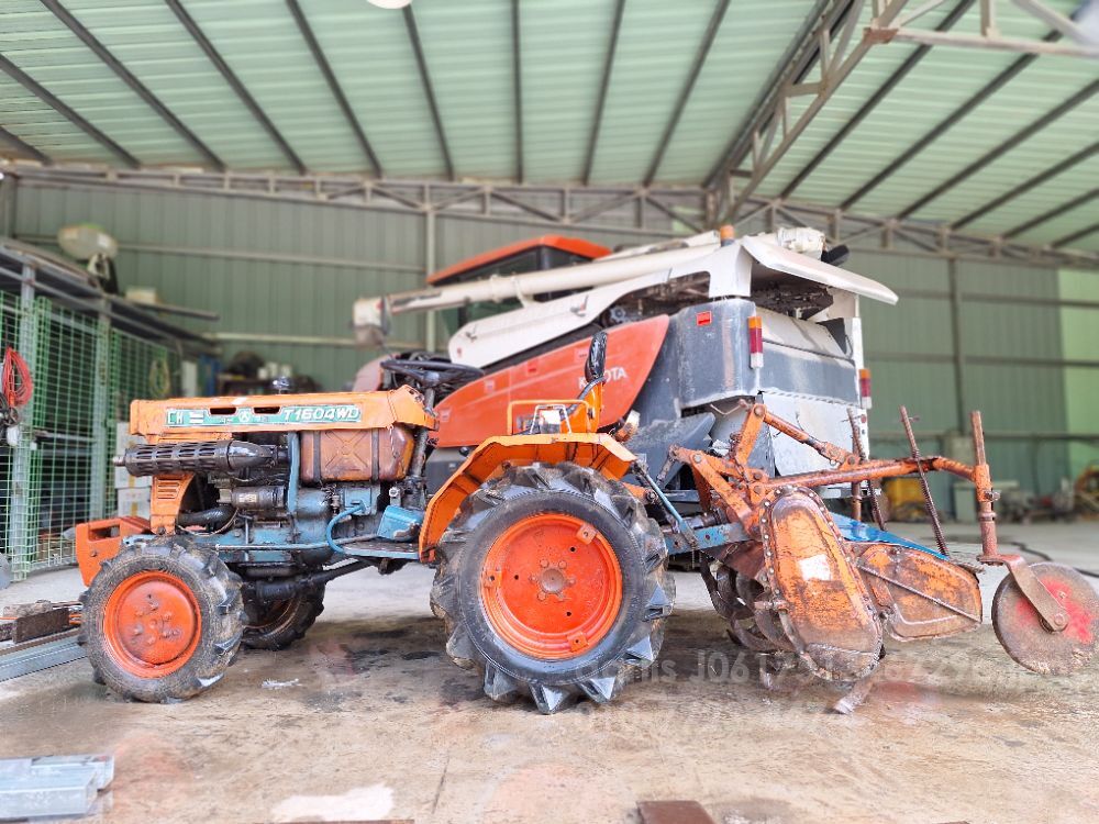 Daedong Tractor  (16hp)