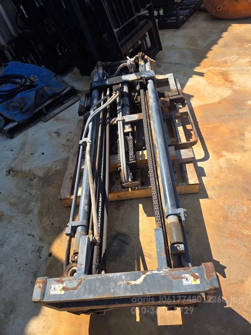 Doosan 지게차  마스트 