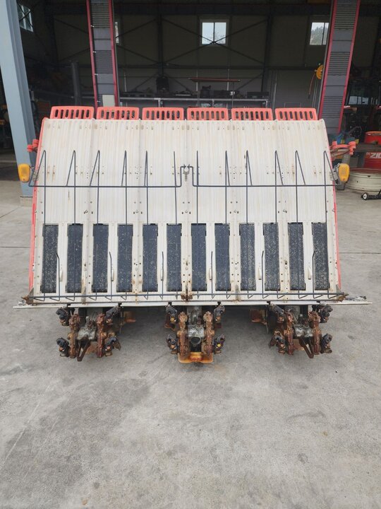 대동 이앙기 DRP60D (6조식) 이앙부