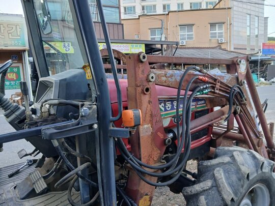TYM 트랙터 T550 (55마력) 로더 쎗트 