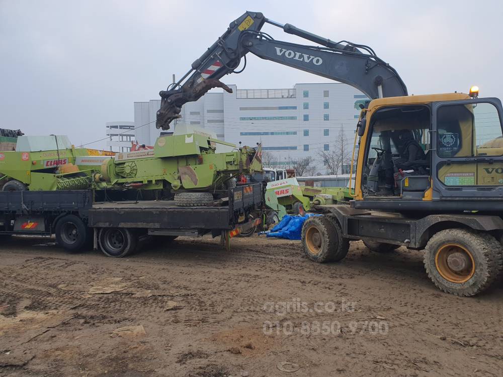 Shibaura Tractor ST-445 (46hp) 뒤우측면