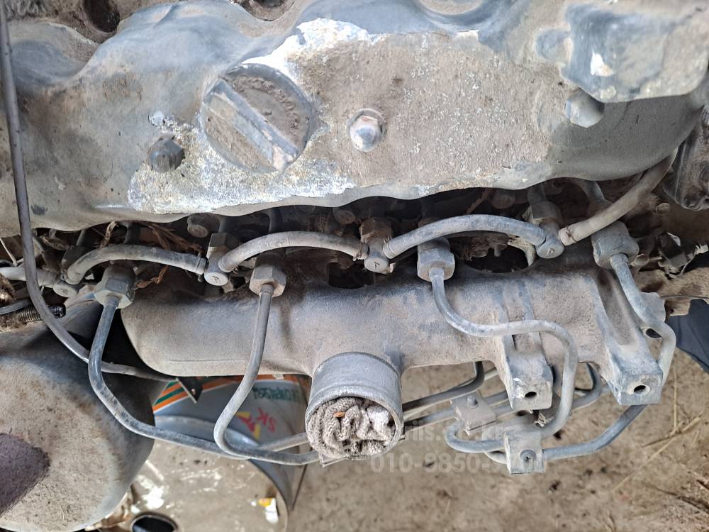 대동 콤바인 대동구보다19마력 43 마력 .V1305V2203 (4조식) 뒤우측면