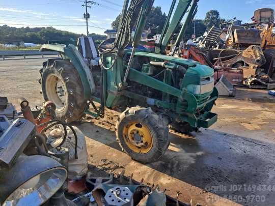 Daedong Tractor D43 (43hp) 앞좌측면