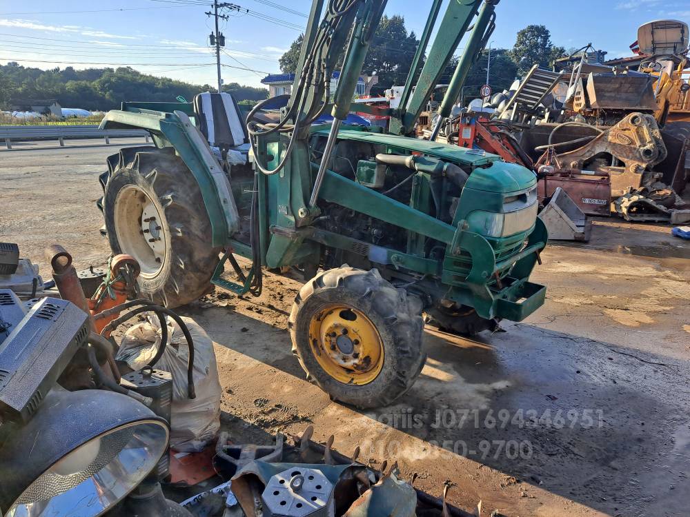 Daedong Tractor D43 (43hp)