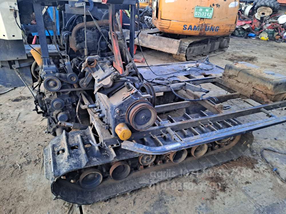 Daedong Combine Harvester R1-350 (3Rows)