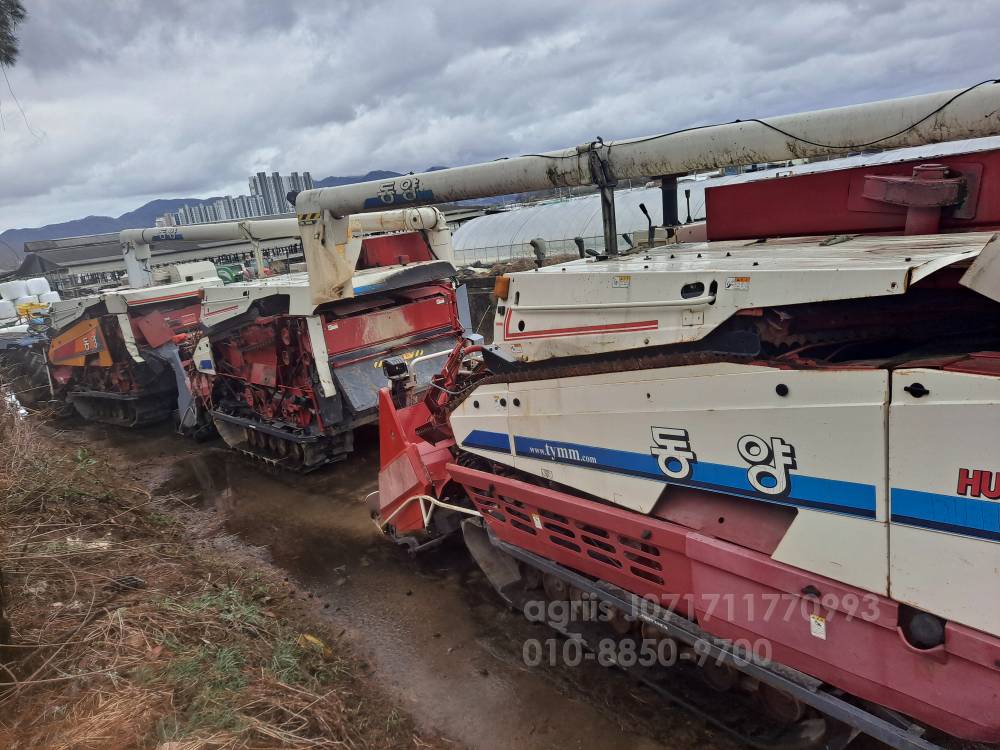 TYM 콤바인 HU6500 (4조식)